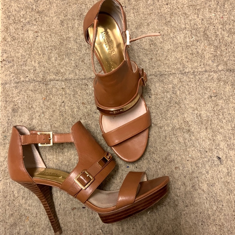 MICHAEL KORS High Heels Brown Patent Leather Woman’s Shoes Size 9 FAST SHIP